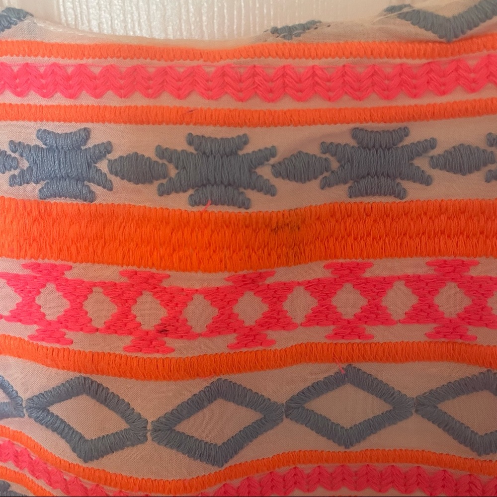 Gauzy Neon and White Dress - Picture 4 of 9